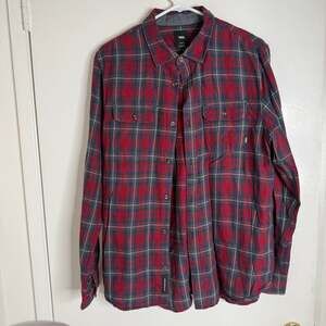 Vans Off The Wall Classic Fit Red and Blue Plaid Long Sleeve Flannel Shirt